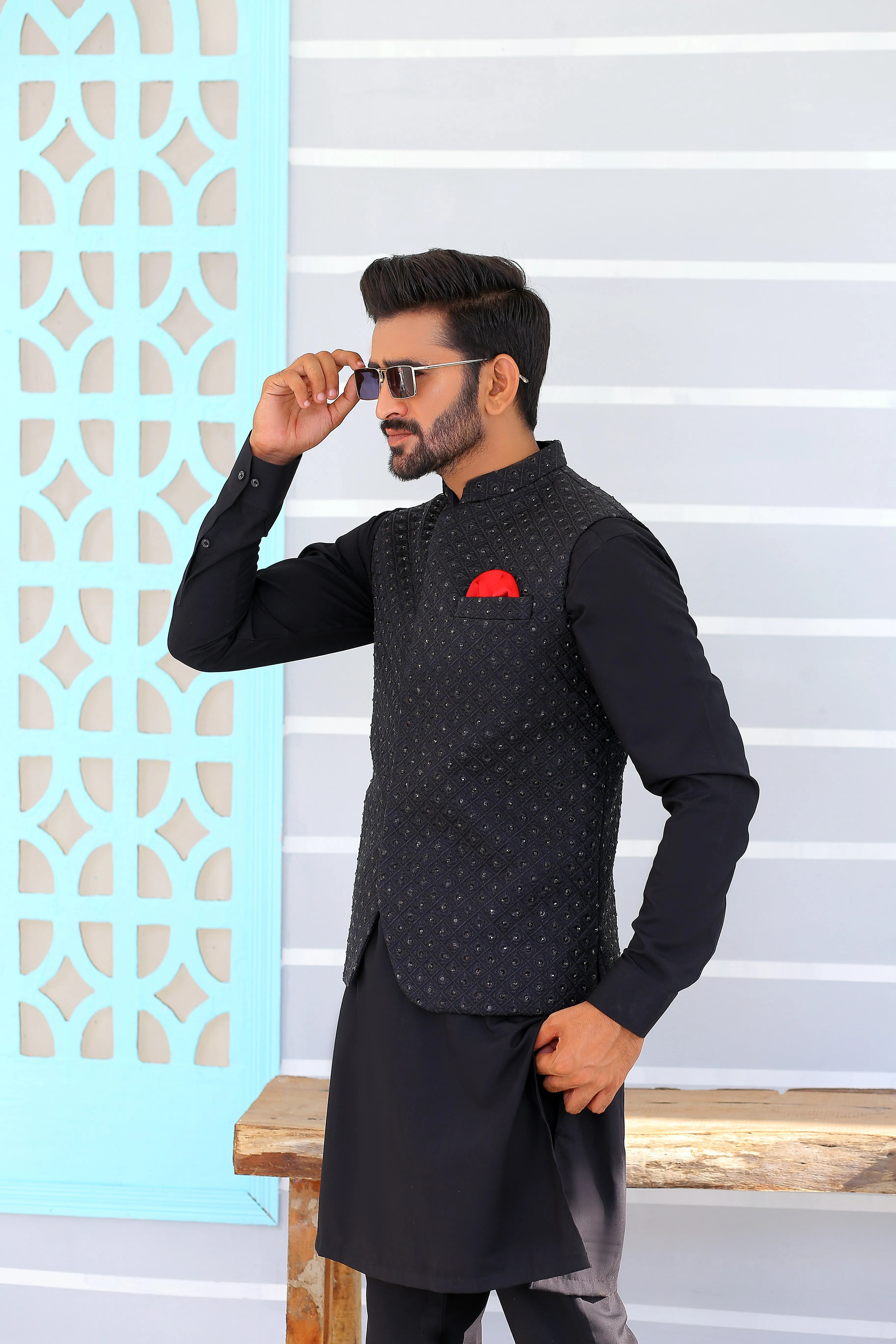 ER WC 1084 Black Stone Waistcoat